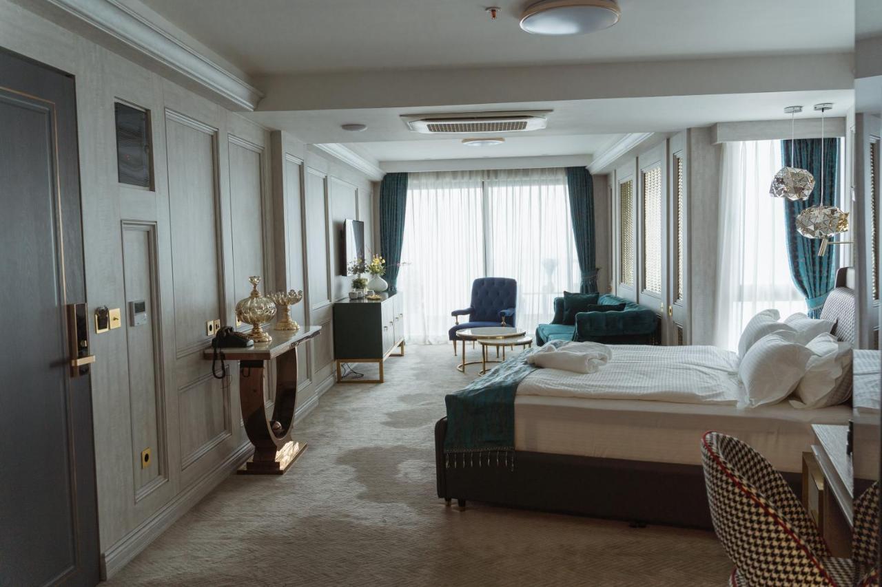 Queen Suite Sea View